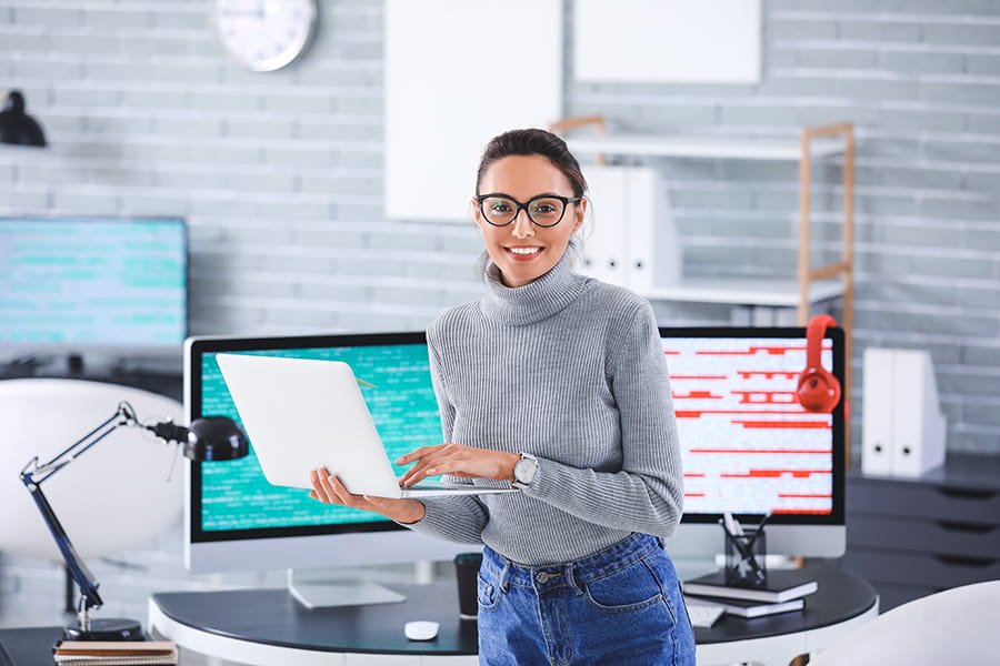 How Helpdesk Service Improves Employee Efficiency